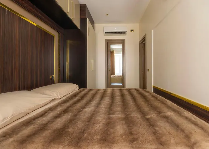 Angie's Dream - Spanish Steps Apartment *