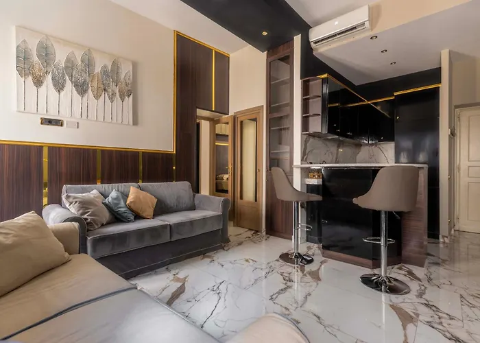 Angie's Dream - Spanish Steps Apartment
